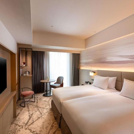 Doubletree By Hilton Toyama Hotel Exterior photo